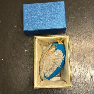 Li bien angel ornament